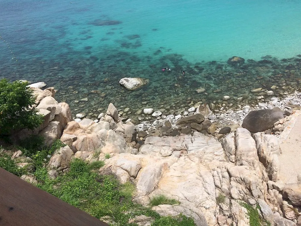 Aow Leuk Grand Hill Koh Tao Resort
